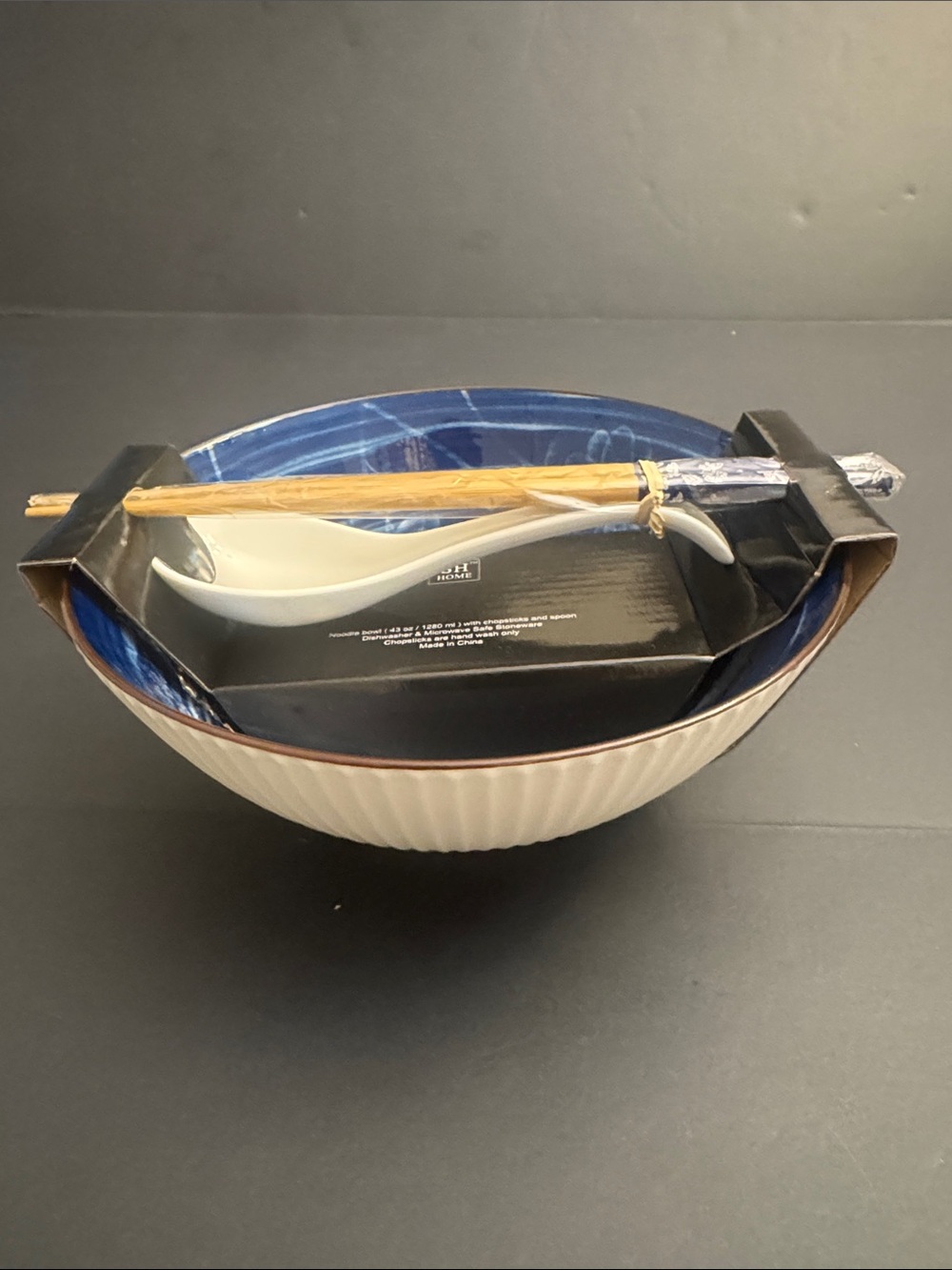 SH Home 4pc Ceramic Noodle Bowl Flower Dreams  with Chopstick & Spoon Set -43oz - Picture 2 of 10